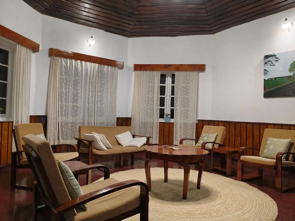 Villa Tentgram Planters Bungalow Suryanelli