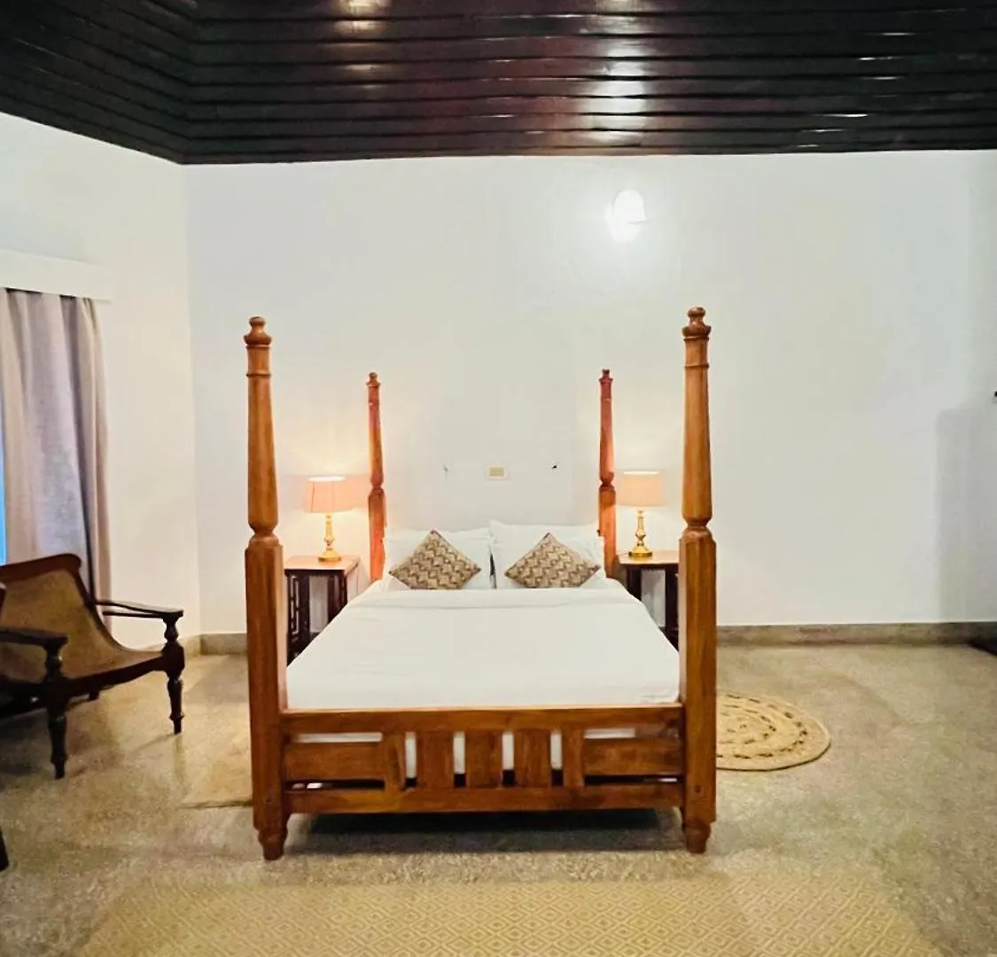 Tentgram Planters Bungalow Suryanelli