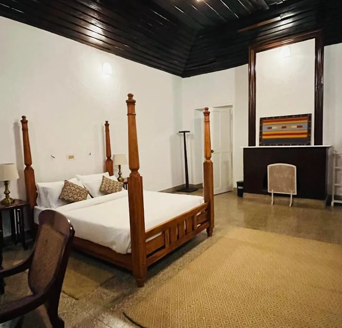 Tentgram Planters Bungalow Suryanelli Villa