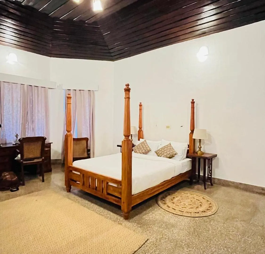 Tentgram Planters Bungalow Suryanelli