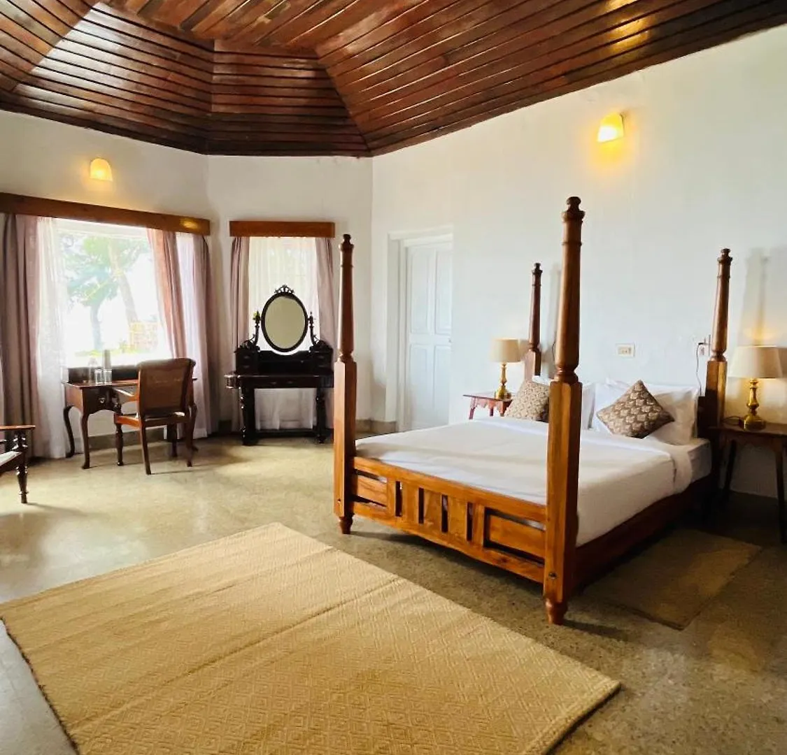 Tentgram Planters Bungalow Suryanelli India